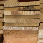 Jakie są możliwości zastosowania drewna BSH klejonego warstwowo w budownictwie?