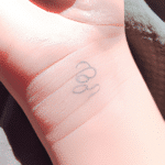 Husarski duch na skórze: Czym jest tatuowanie symboliki husarii?